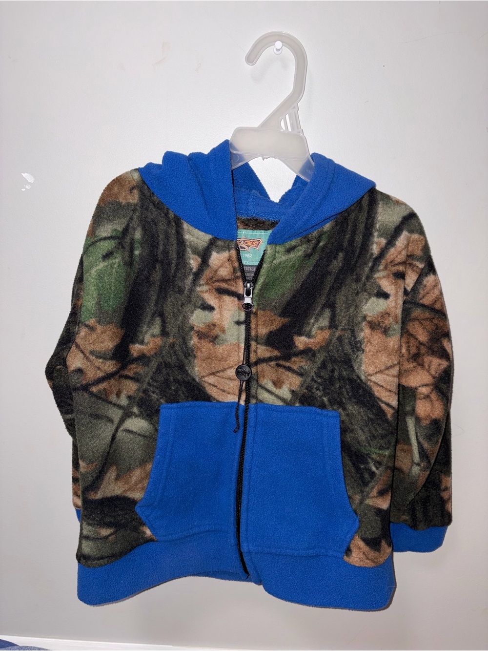 Trail Crest Camo & Blue Fleece Zip Up Hooded Jacket Boys 4T